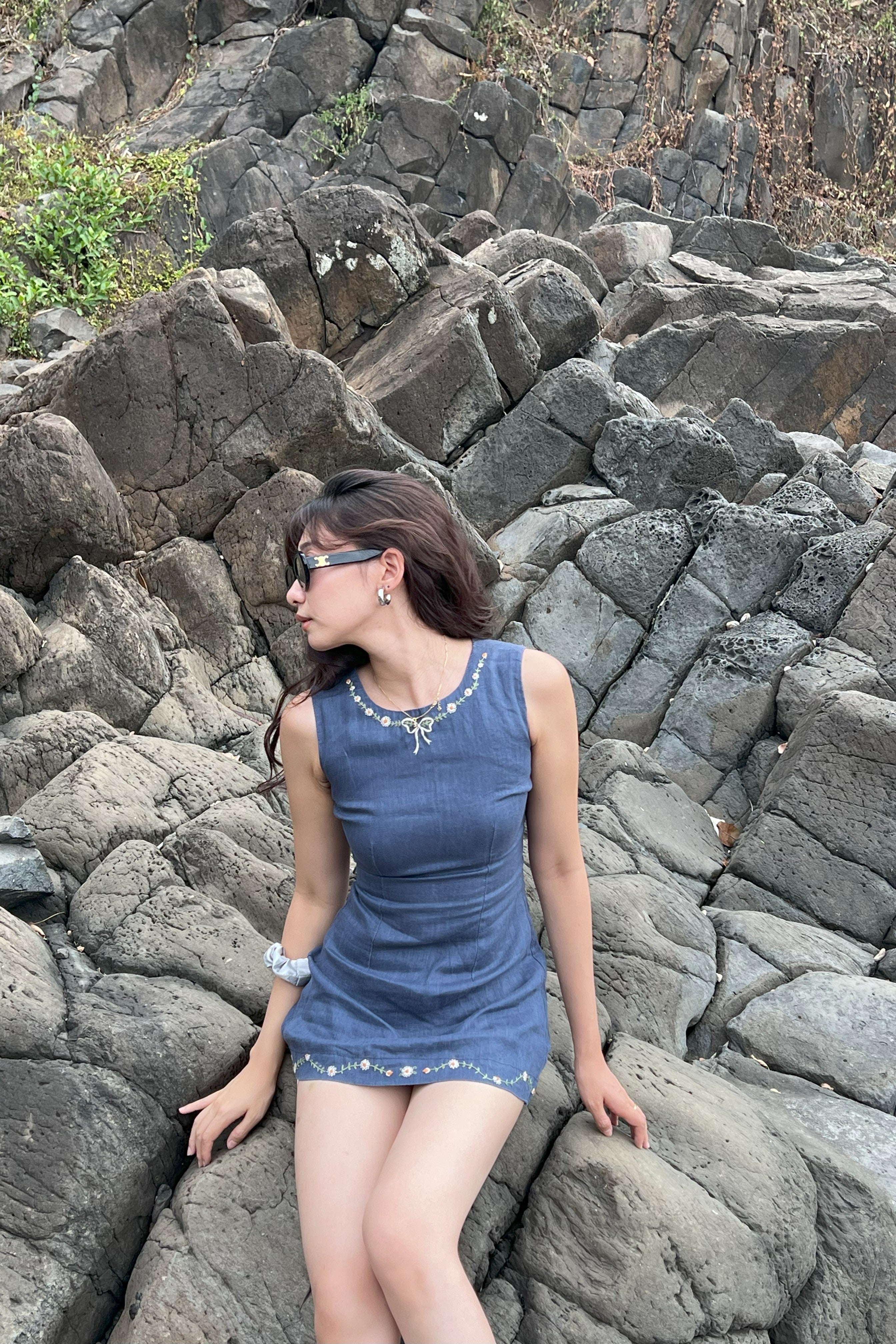 Hanami Linen Mini Dress with Round Neckline & Japanese Floral Embroidery